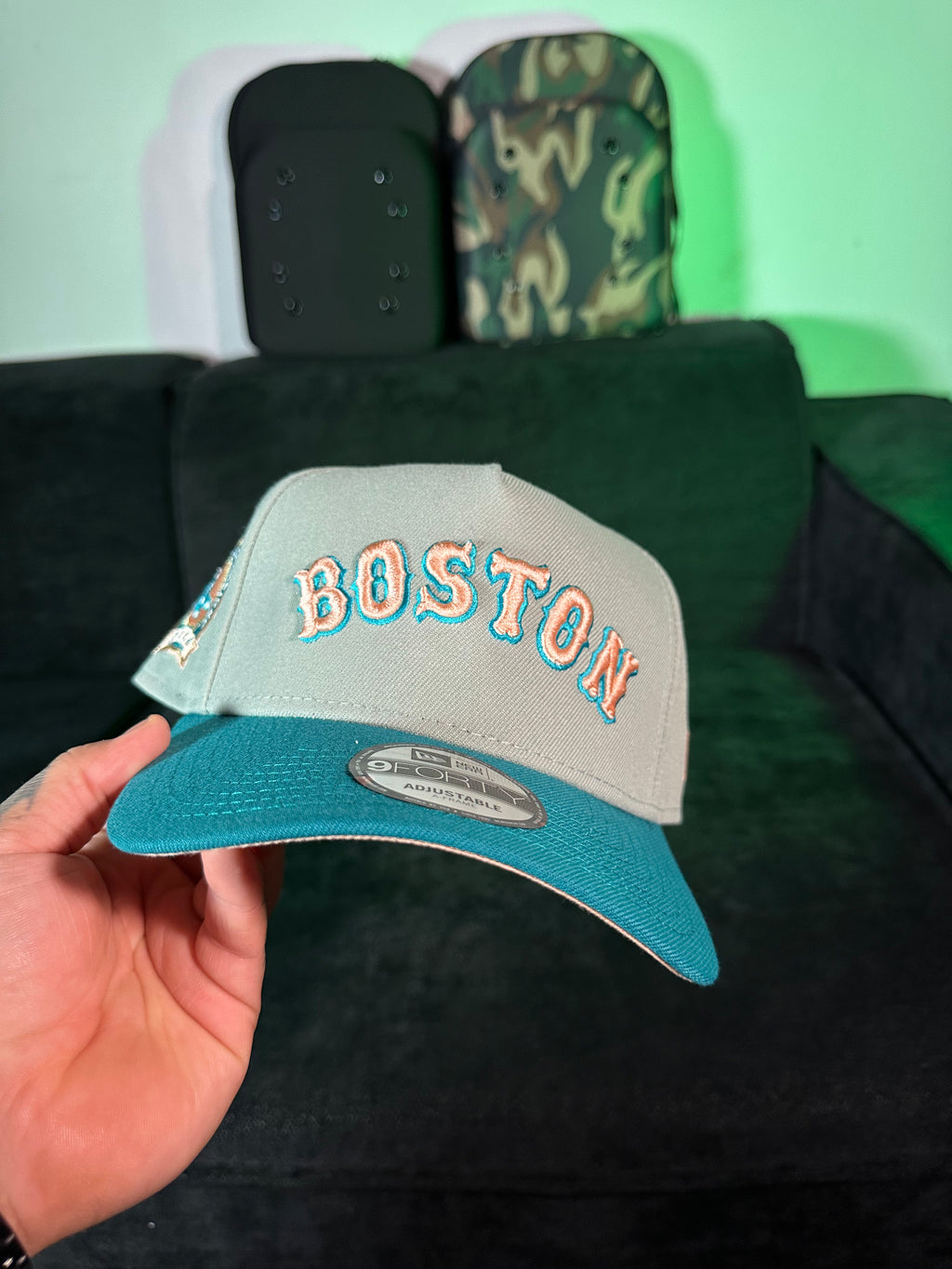 NEW ERA BOSTON RED SOX  WORLD SERIES CHAMPS 2004
