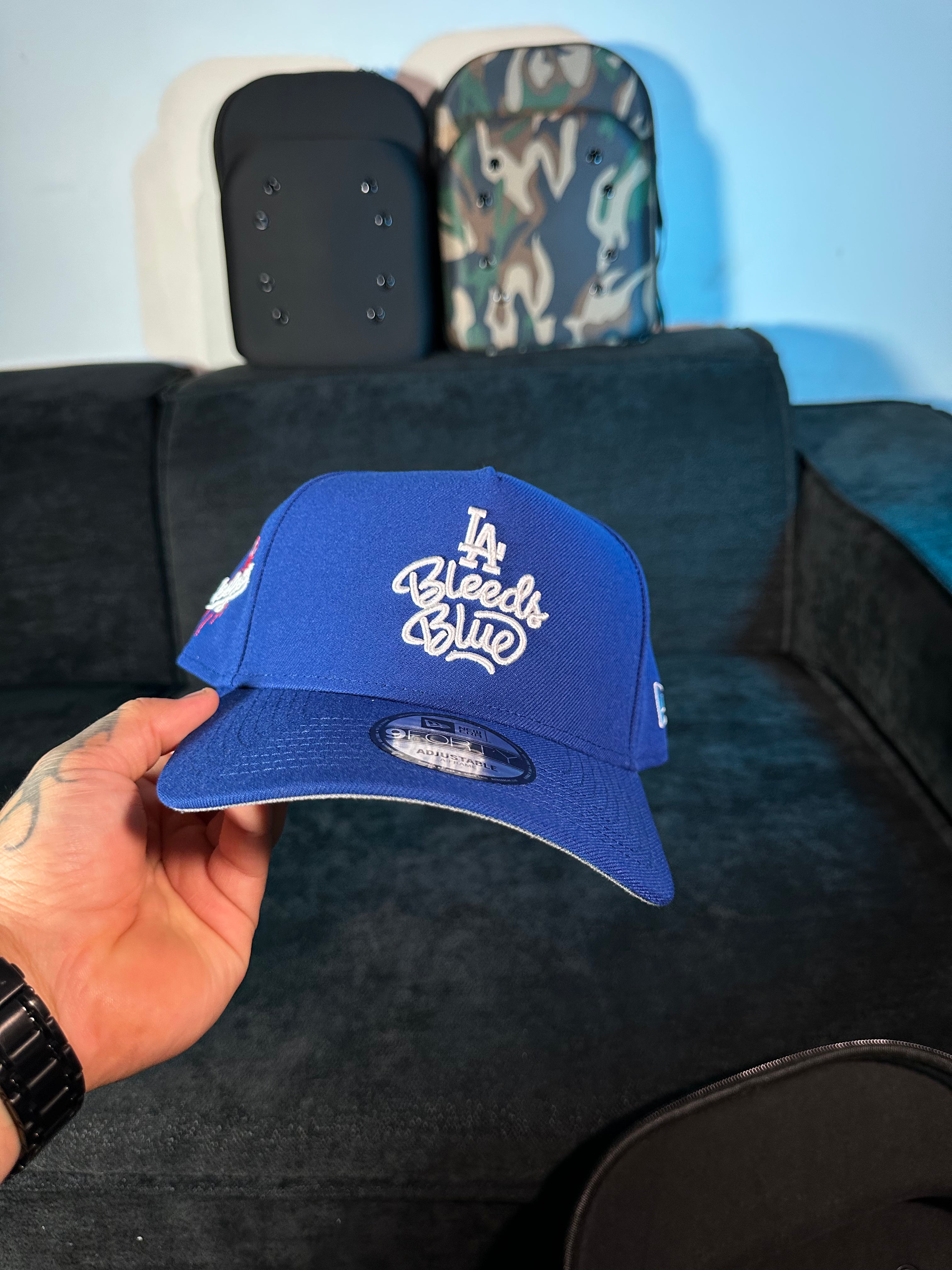 NEW ERA LOS ANGELES DODGERS BLEEDS BLUE EDITION