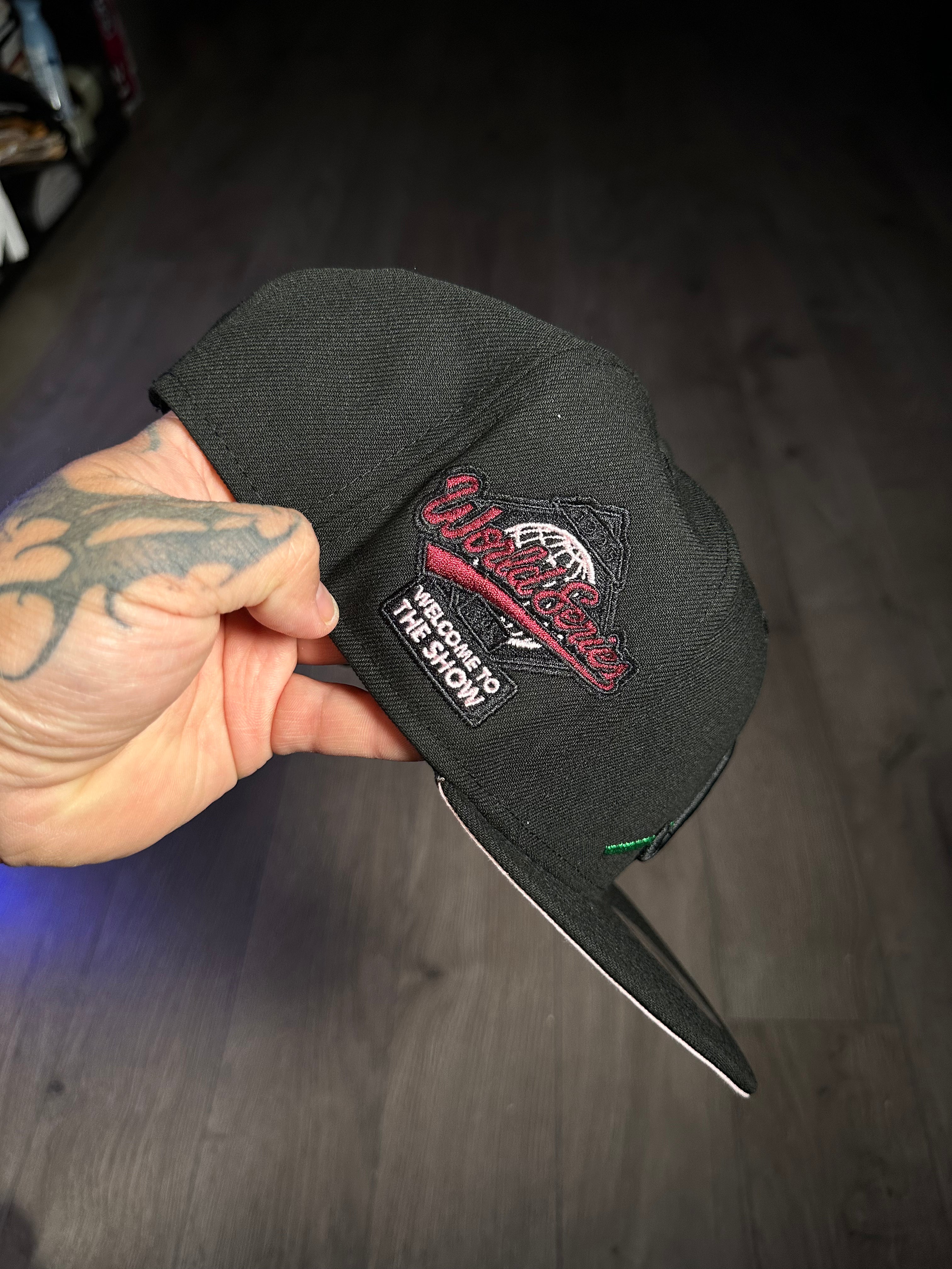 NEW ERA ATLANTA BRAVES 1999 WORLD SERIES PINK ROSE