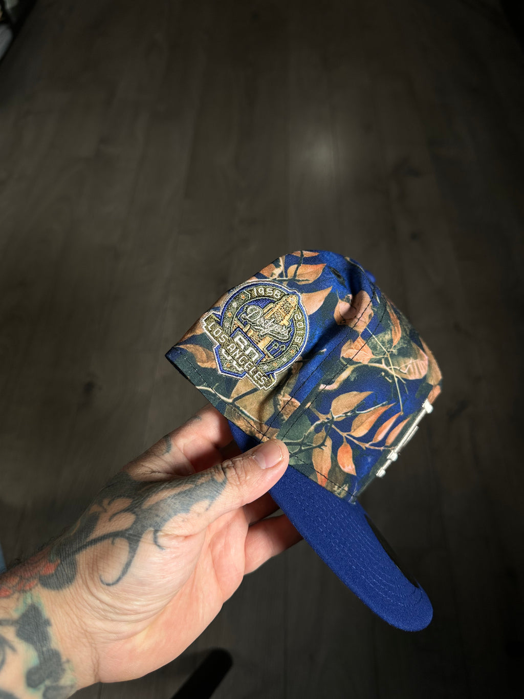 NEW ERA LOS ANGELES DODGERS 60th ANNIVERSARY LEAVES