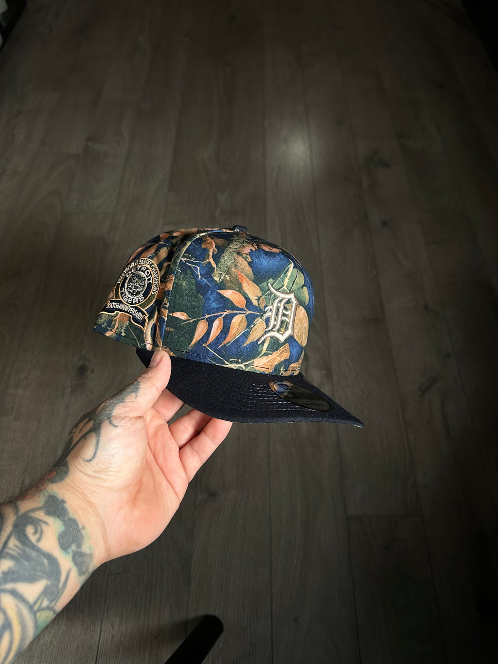 NEW ERA DETRIOT TIGERS &nbsp;50th ANNIVERSARY LEAVES
