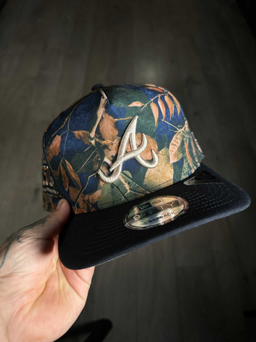 NEW ERA ATLANTA BRAVES 150th ANNIVERSARY LEAVES