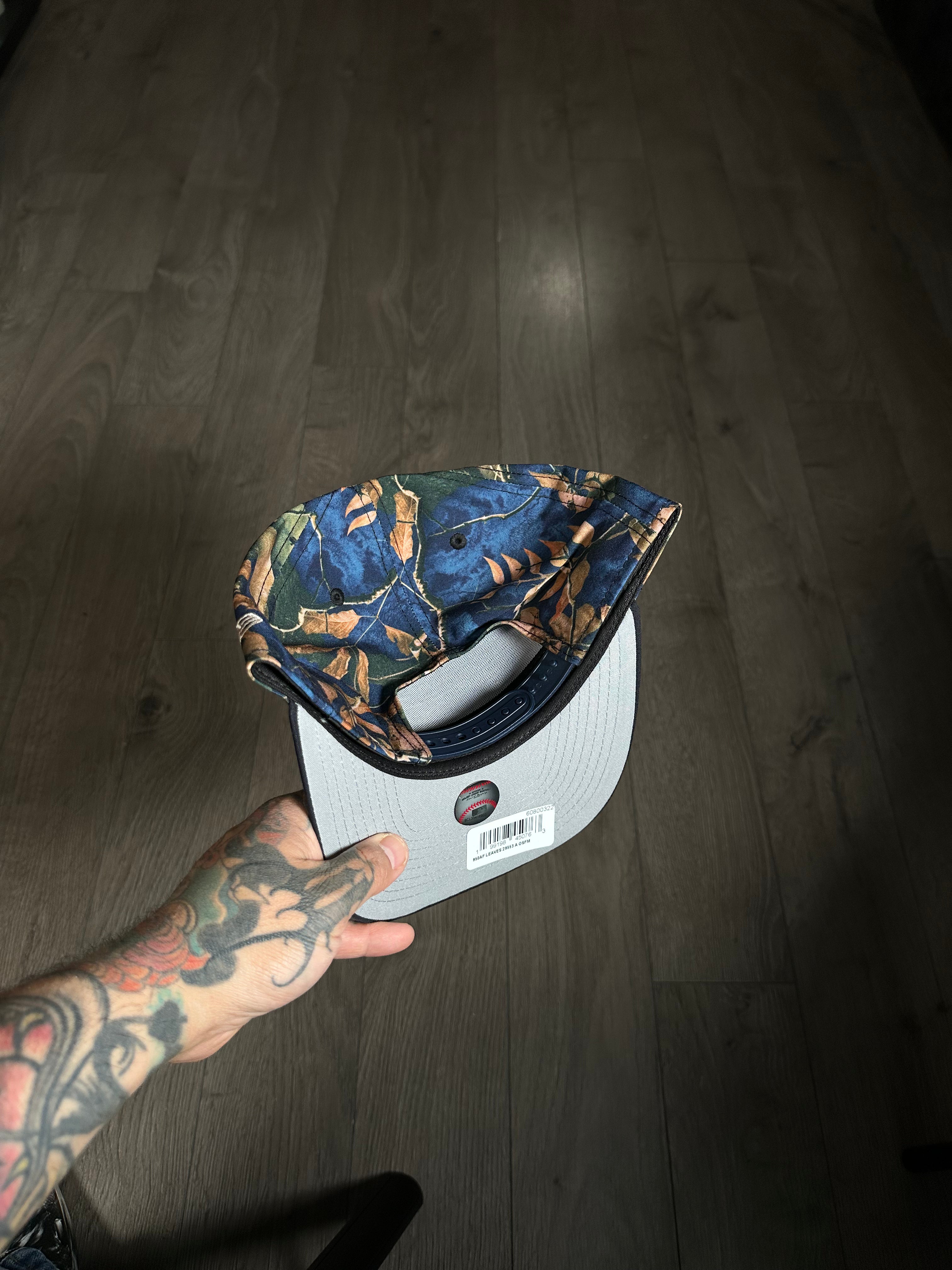 NEW ERA ATLANTA BRAVES 150th ANNIVERSARY LEAVES