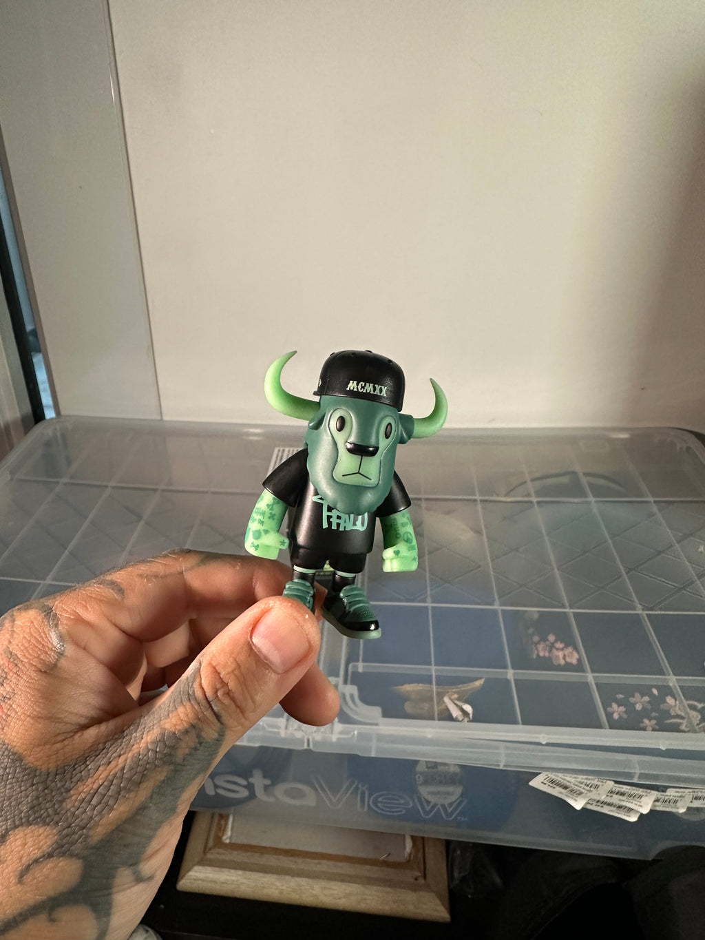 NEW ERA GLOW IN THE DARK 50FIFTY DAY FFALO (KEY RING)