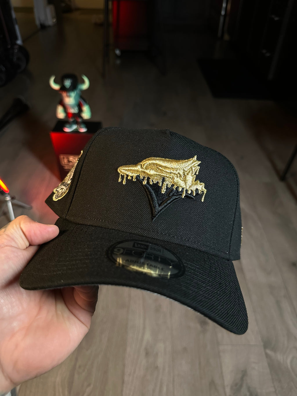 NEW ERA 9FORTY TORONTO BLUE JAYS 30th ANNIVERSARY METALLIC B.P.E.