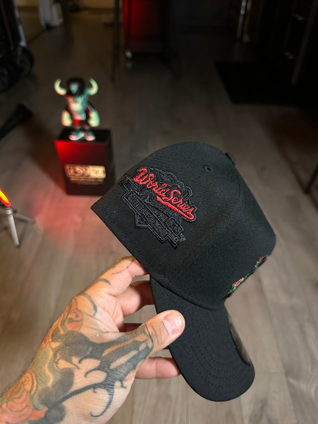 NEW ERA 9FORTY OAKLAND ATHLETICS WORLD SERIES 1989 BLACK OUT/ROSES