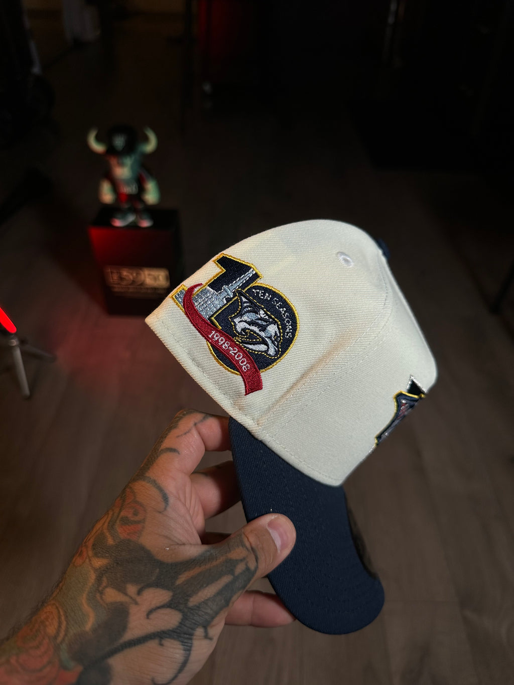 NEW ERA 9FORTY NASHVILLE PREDATORS 10 SEASONS NAVY/CHROME