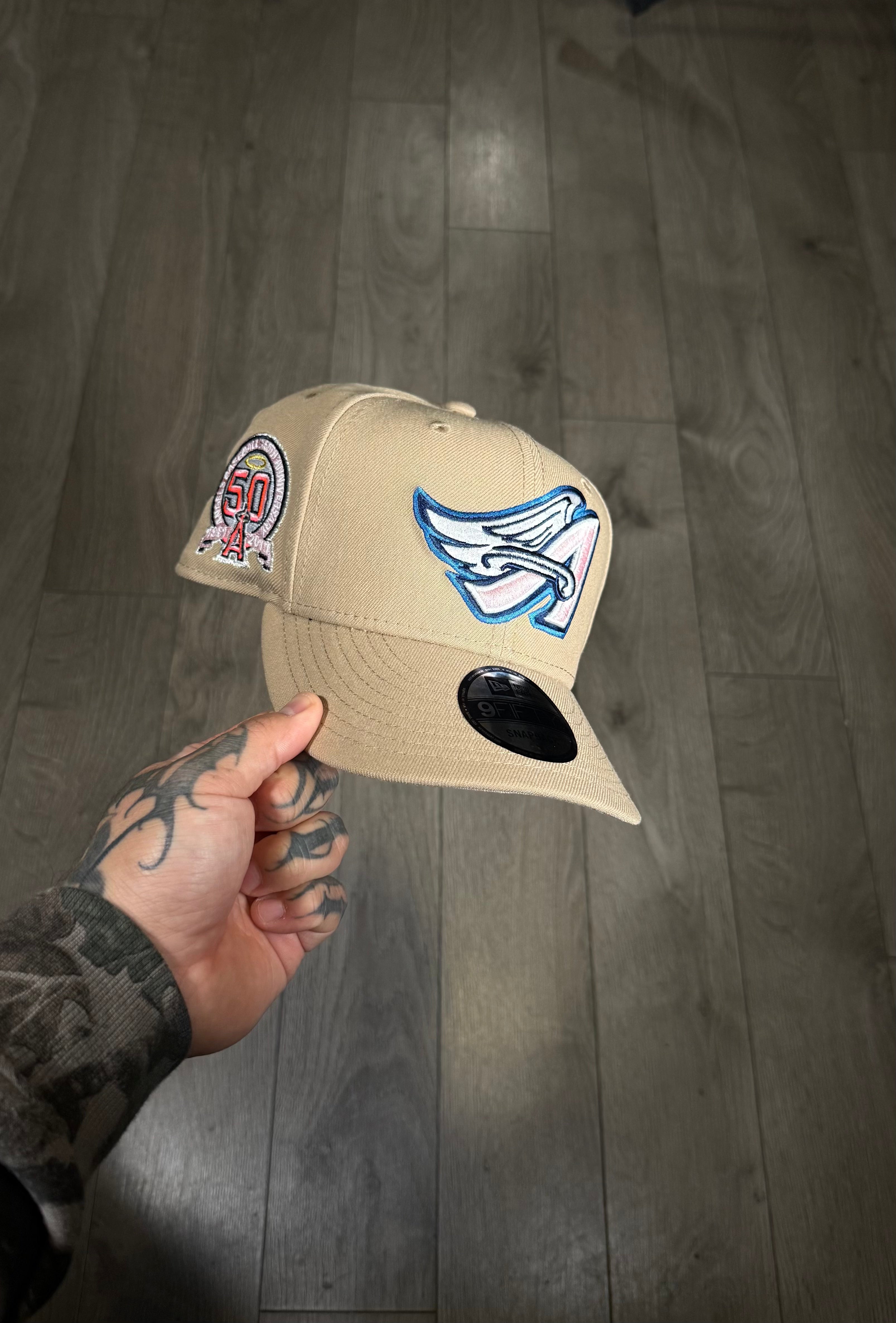 NEW ERA ANAHEIM ANGELS 50th ANNIVERSARY LIGTH KAKI